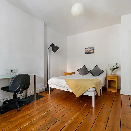 No 3 Georgian Shared House - By Clifton Short Lets * Bristol