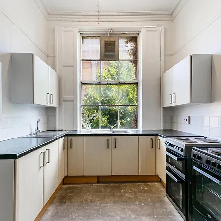 民宿 No 3 Georgian Shared House - By Clifton Short Lets *