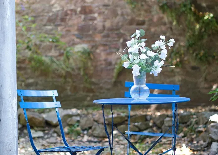 No 3 Georgian Shared House - By Clifton Short Lets 布里斯托